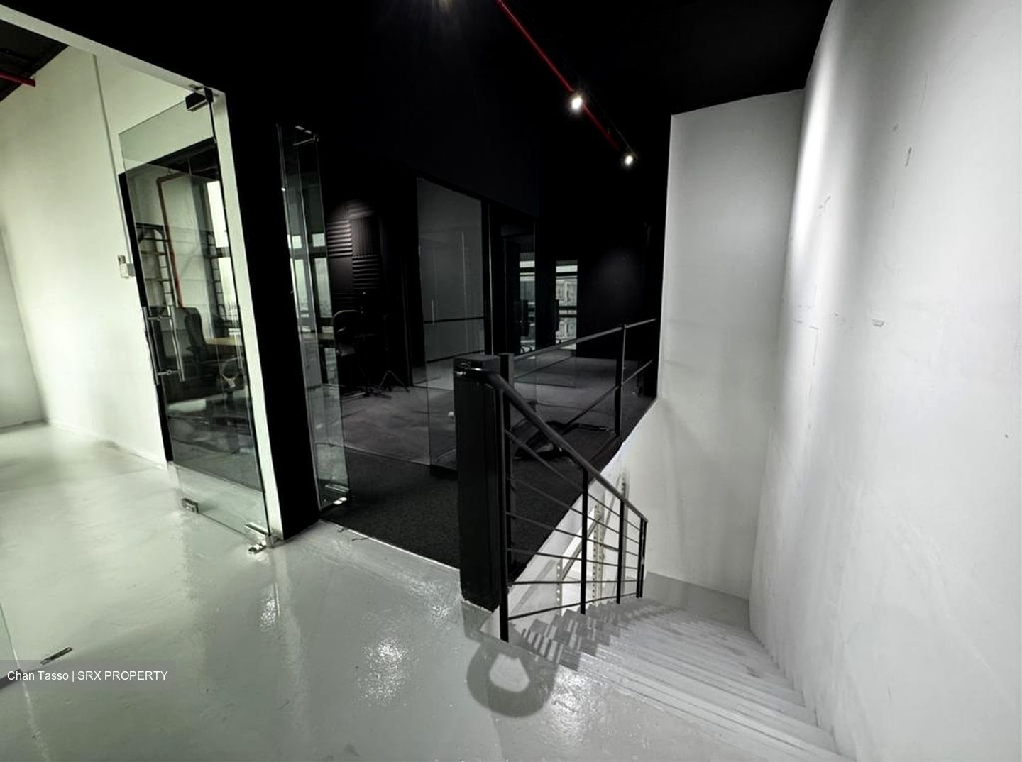 Oxley Bizhub (D14), Office #508191401